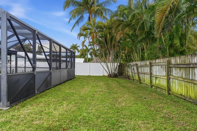 Building Photo - 1260 SW 8th St