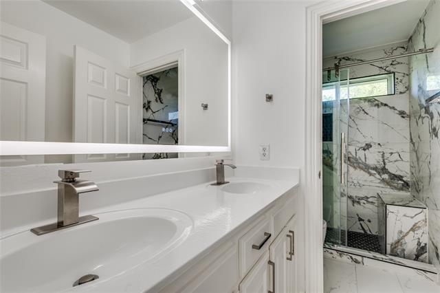 Building Photo - 7417 Marigold Dr