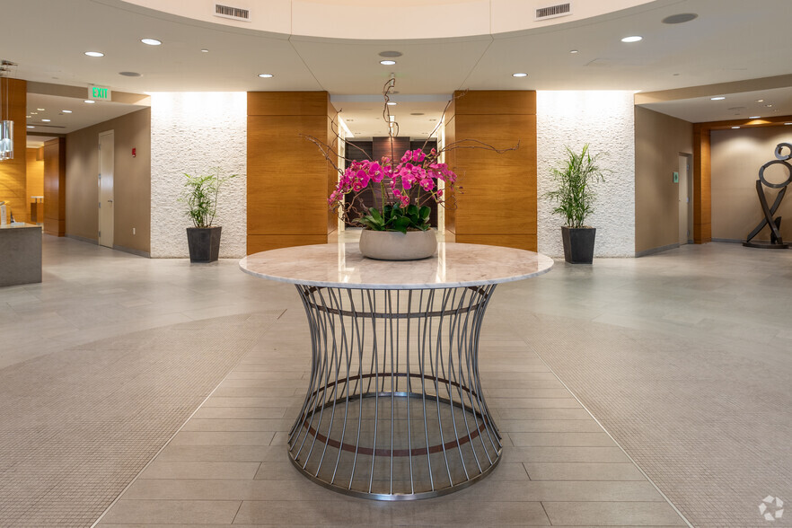 Lobby Photo - Palisades of Towson