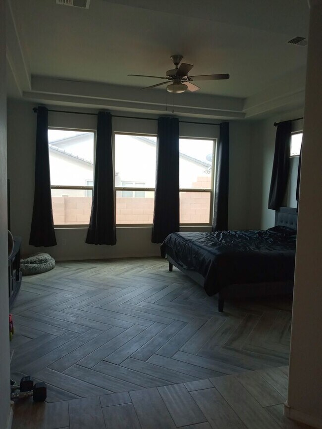 Building Photo - FOUR BEDROOM-SINGLE STORY-RIO RANCHO