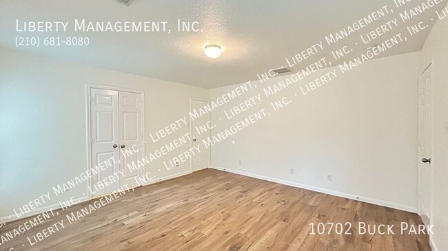 Building Photo - 10702 Buck Park