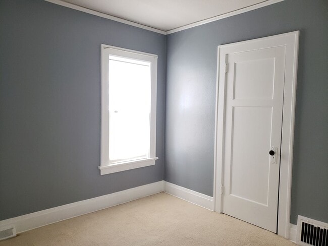 Building Photo - 3 bed 1.5 bath single family home in Wausau