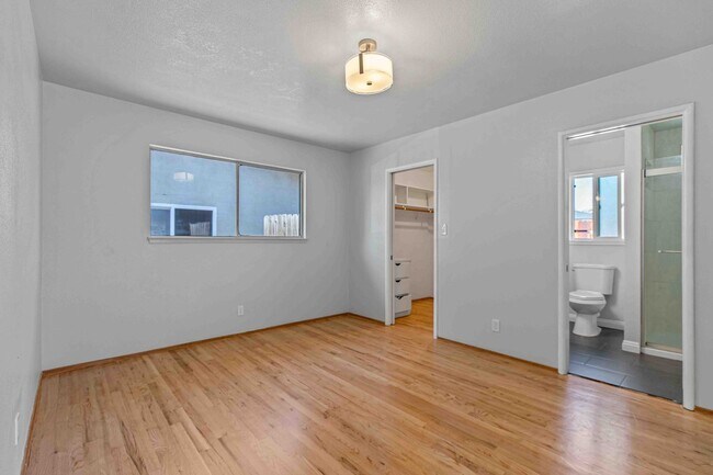 Building Photo - 2825 Westchester Ln