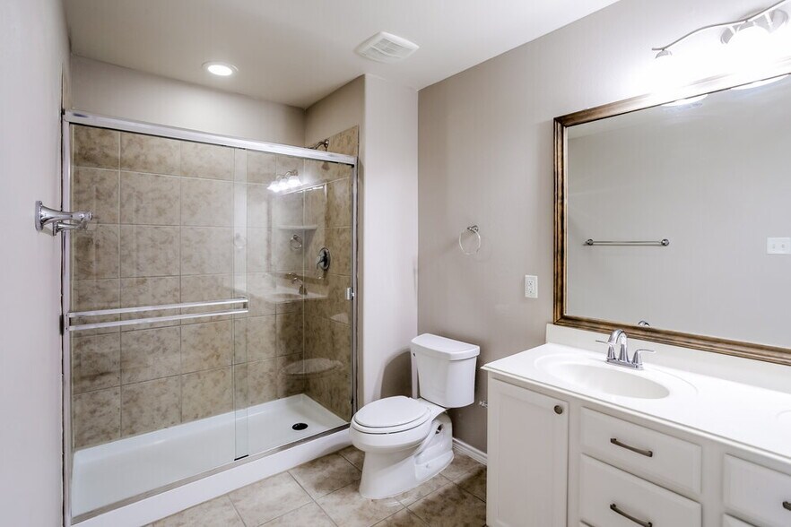 Building Photo - 5432 Shady Springs Trail