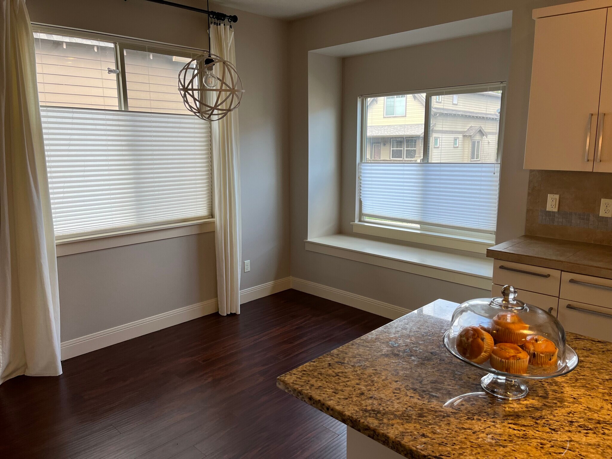 Dining nook - 14260 SW Compass Dr