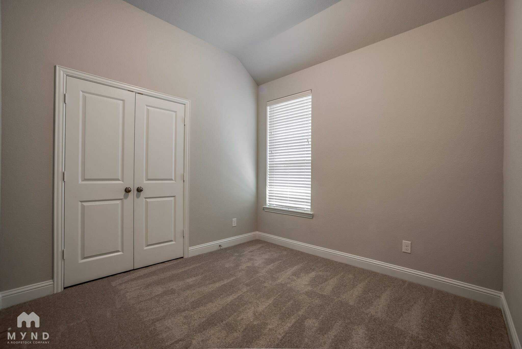 Building Photo - 101 Knight of Realm Blvd