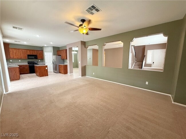 Building Photo - 5057 Shadow Valley St