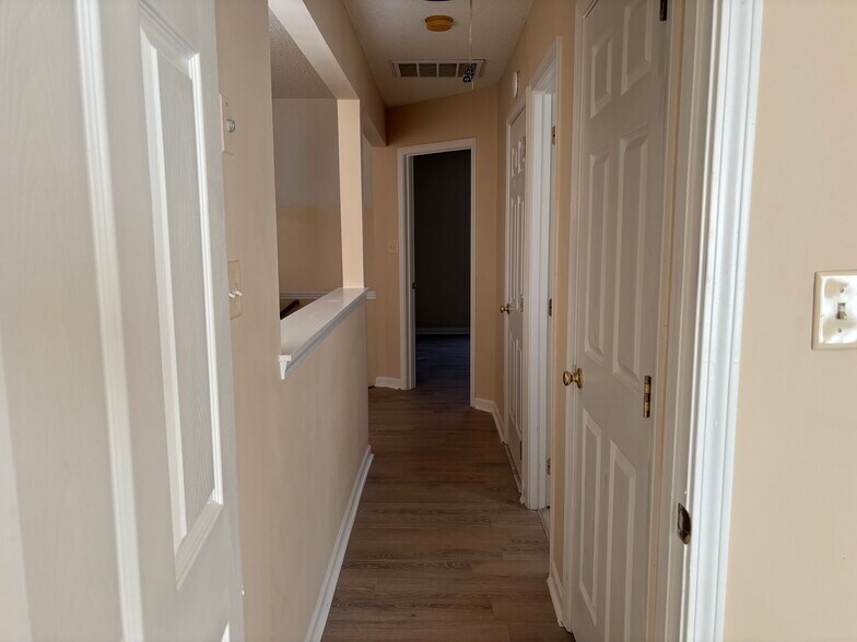 Building Photo - 9318 Kimmel Ln