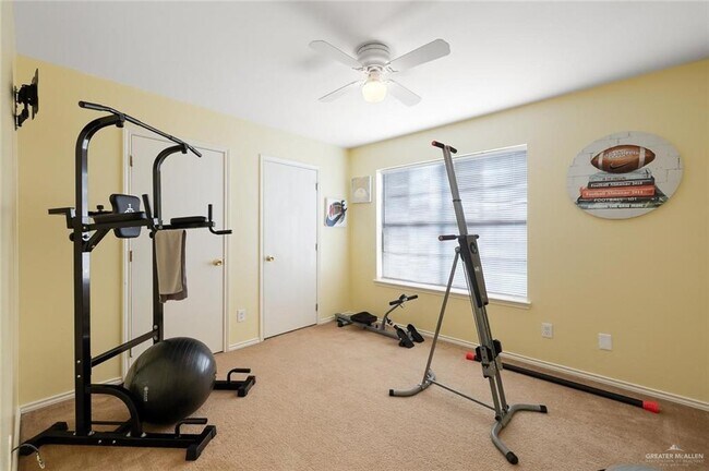 Building Photo - 12 Copper Ave