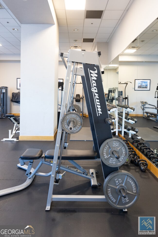 Building Photo - 285 Centennial Olympic Park Dr NW