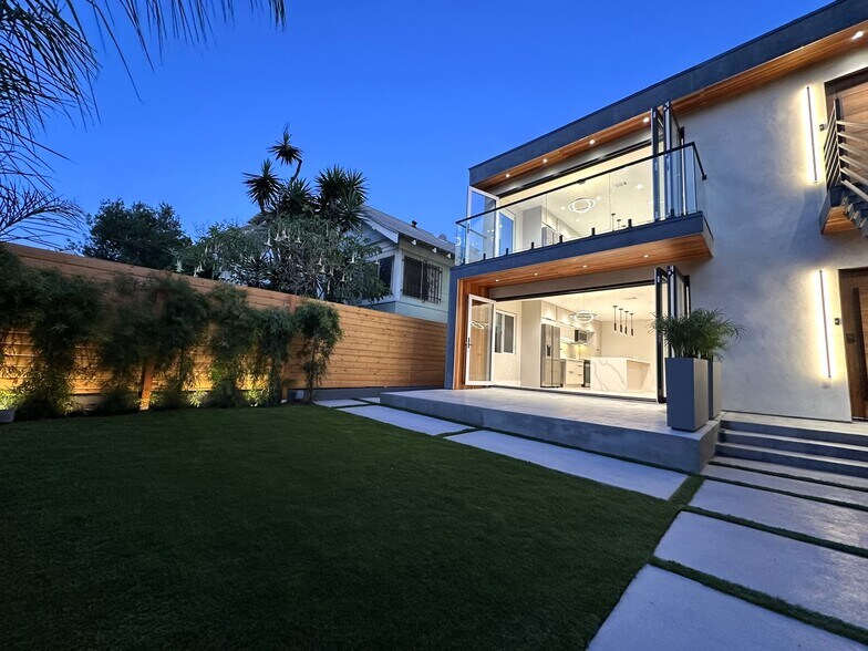 Building Photo - 36 Paloma Ave