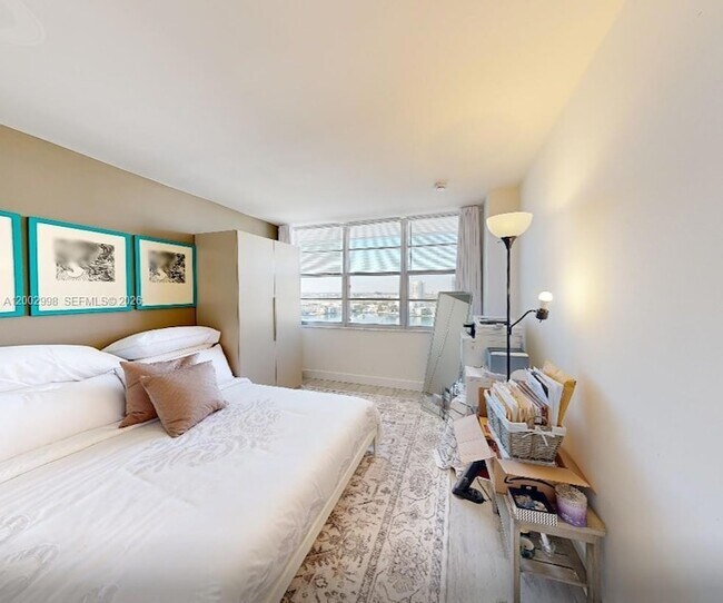 Building Photo - 137 Golden Isles Dr