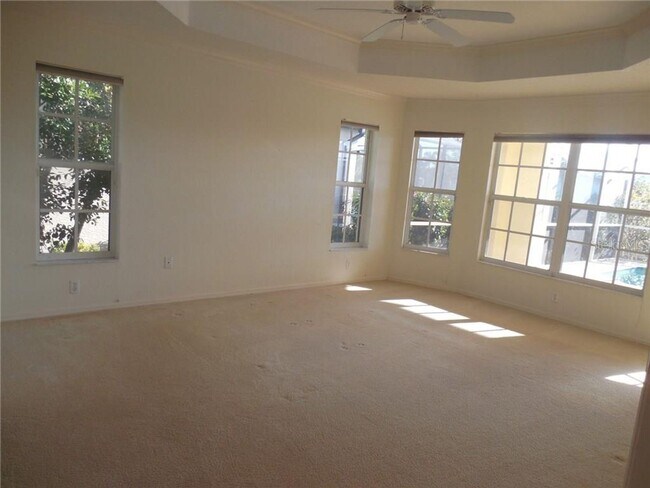 Building Photo - Annual Rental - Waterfront Home in Burnt Store Isles - Punta Gorda