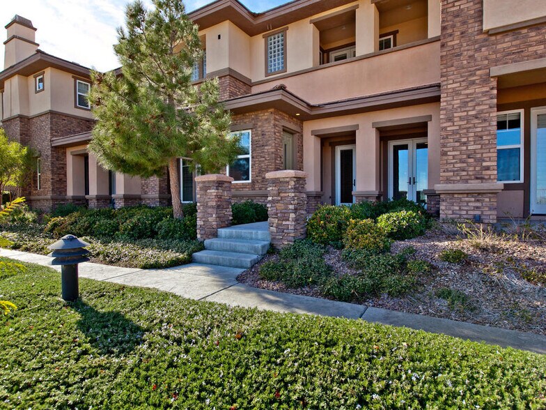 Front of unit 1037 - 11280 Granite Ridge Dr