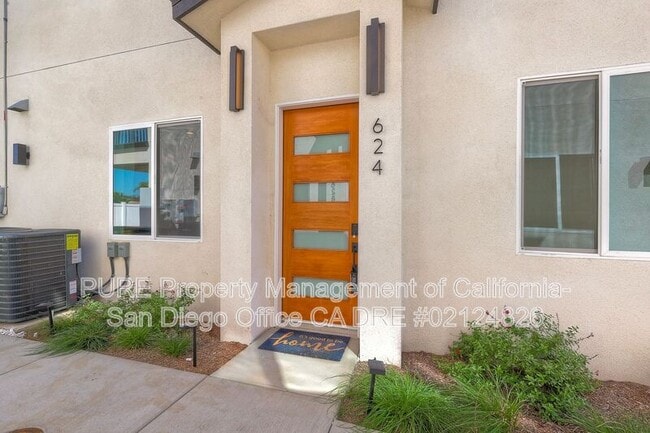 Building Photo - 630 N Juniper St