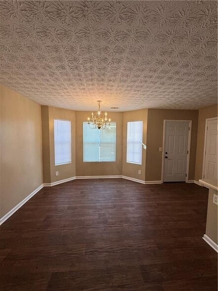 Building Photo - 5869 Strathmoor Manor Cir