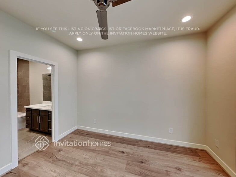 Building Photo - 6323 Paddington Bnd Dr