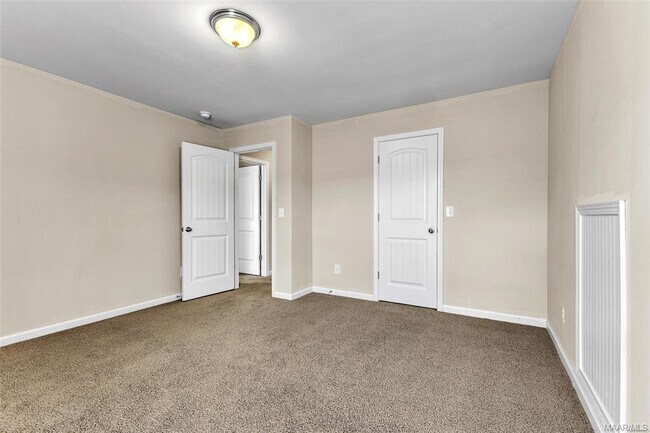 Building Photo - 9348 Turnberry Park Dr