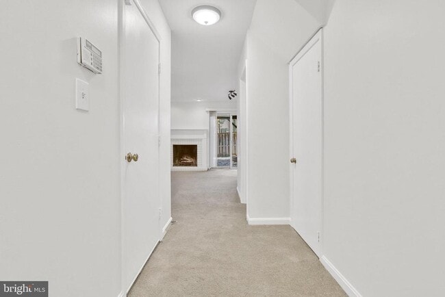 Building Photo - 7413 Salford Ct