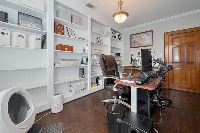 Building Photo - 14227 Championship Ln