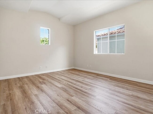 Building Photo - 356 Carrione Ct