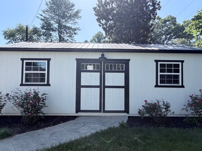 Building Photo - Updated 3BR Home in Beaver Lake | Fenced Yard, Garage, Covered Porch & Outdoor Fireplace | Pet Fr...