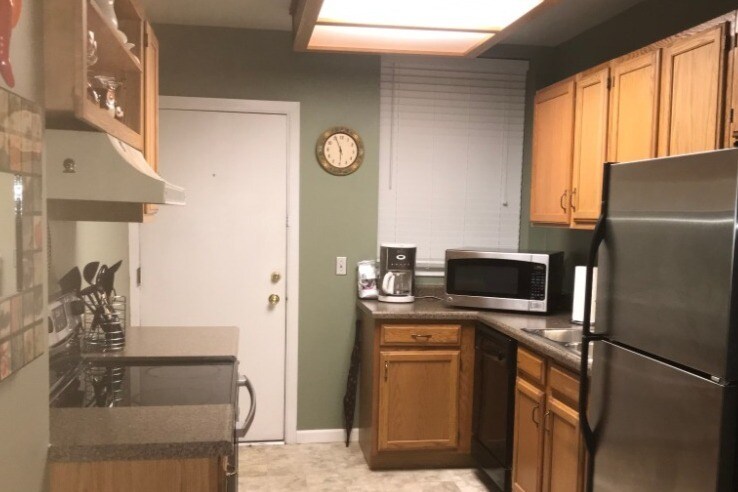 Kitchen 1 - 4500 McPherson Ave