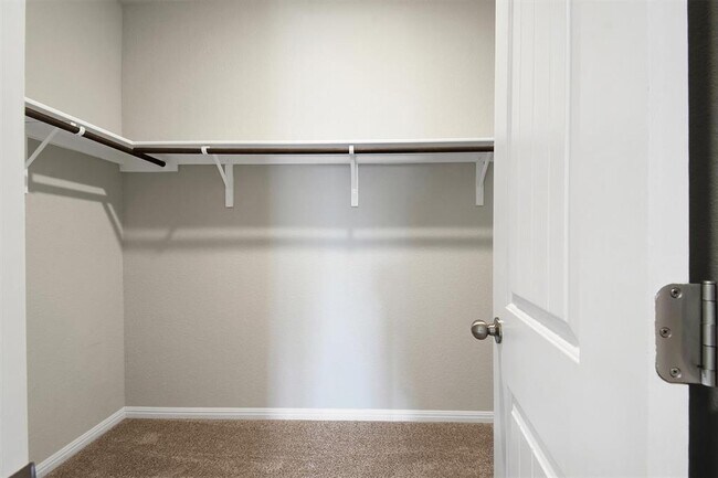 Building Photo - 19621 Ann Richards Ave