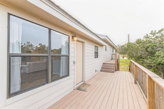 Building Photo - 22518 Felicia Dr