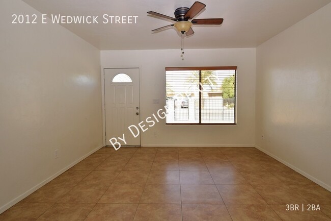 Building Photo - Remodeled Desert Shadows 3 Bed 2 Bath Town...