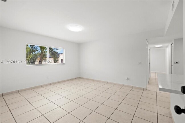 Building Photo - 3610 N 56th Ave