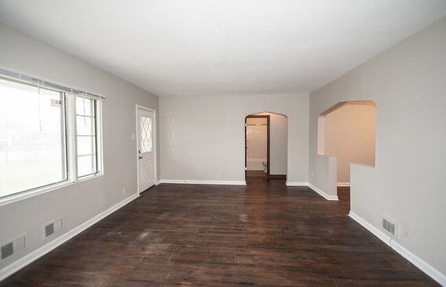 Building Photo - 3309 Mars Hill St