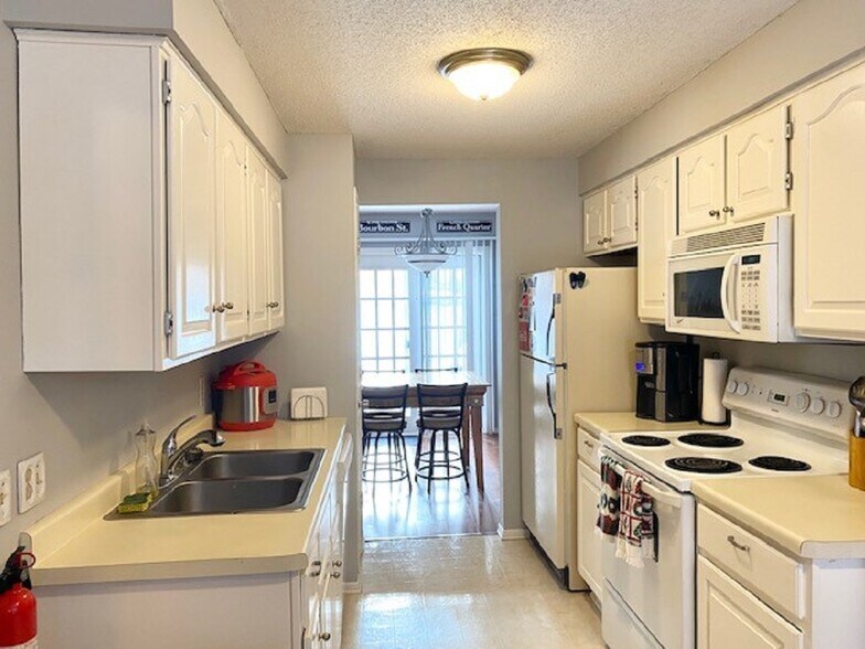 Building Photo - 7311 Penny Hill Rd