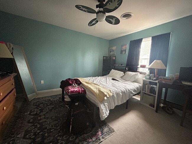 Building Photo - Spacious Home in Blacksburg VA.