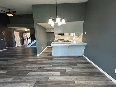 Building Photo - single-family home located in a cul-de-sac
