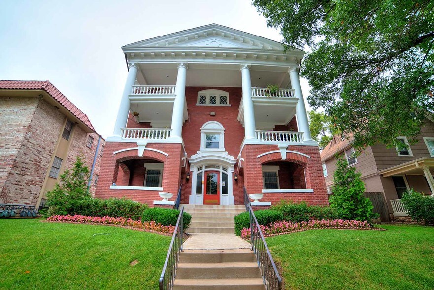 Building Photo - 4152 McGee St