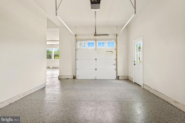 Building Photo - 12321 Potomac Hunt Rd