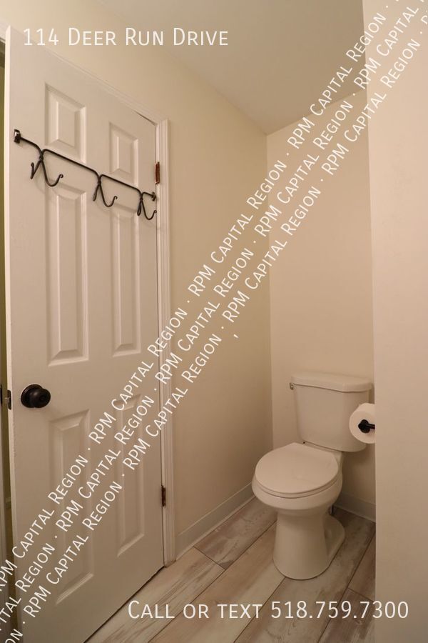 Building Photo - Nicely updated 3 bedroom in the Deer Run n...