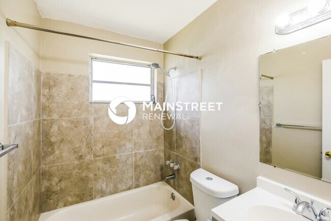 Building Photo - 4 Bedroom Pet-Friendly Home in Homestead, FL with Main Street Renewal
