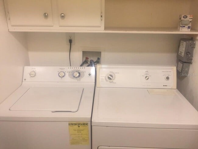 Building Photo - 612 Montego Bay Ct