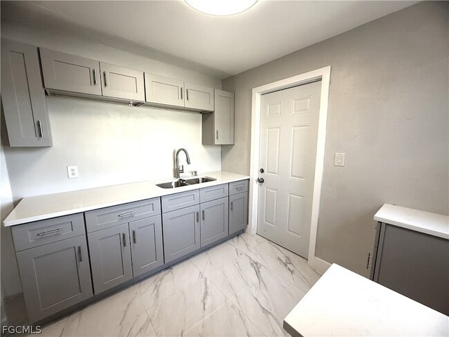 Building Photo - 3350 Apache St