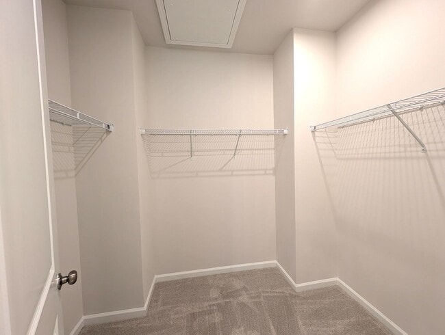 Building Photo - Pristine 2 story Townhome located in the Fifteen Cannon Community in Charlotte!
