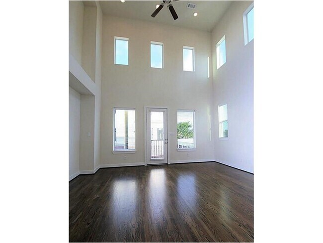 Building Photo - 1203 Cedarpost Tree Springs Pl