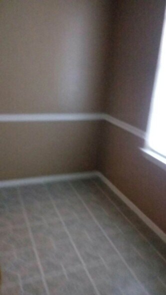 Dining Room - 4465 Sumners Wells Rd