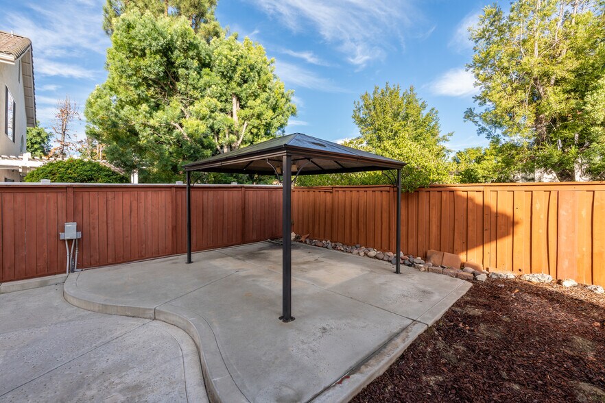 Building Photo - 31939 Monique Cir