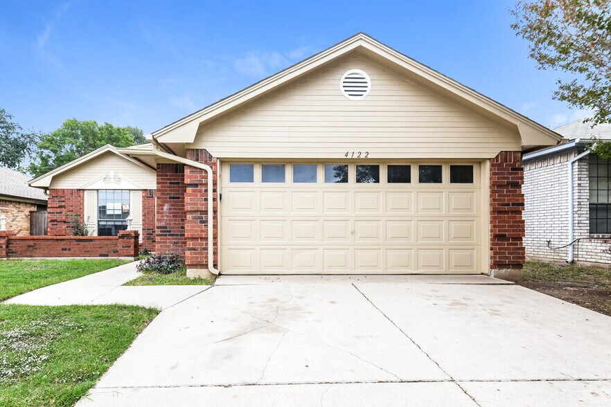Primary Photo - 4122 Rye Glen Dr