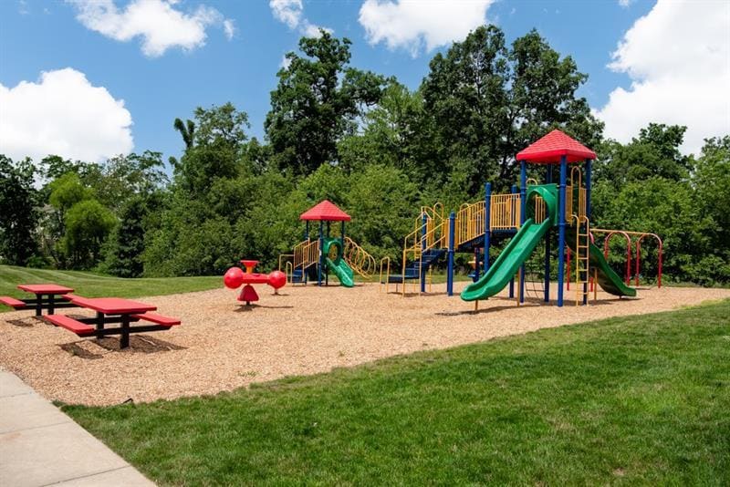 Building Photo - 337 Osona Ln