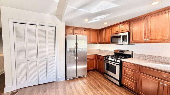 Building Photo - Beautiful Craftsman-style Home with fenced yard space, detached garage and additional parking in ...