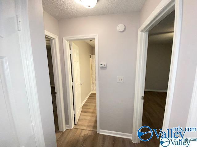 Building Photo - 208 Evalyn St
