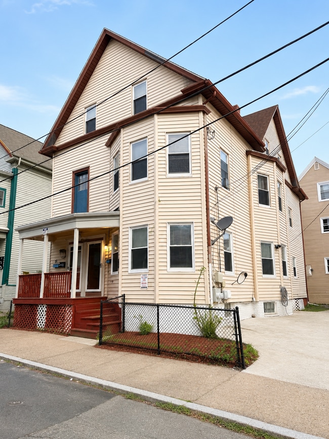 Building Photo - 19 Emmett St
